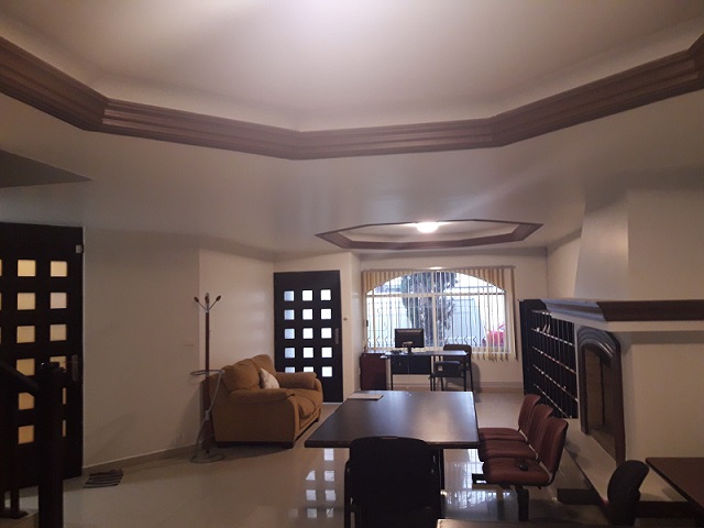 Suri Bienes Raíces - Casa en venta en San Pedro de los Pinos